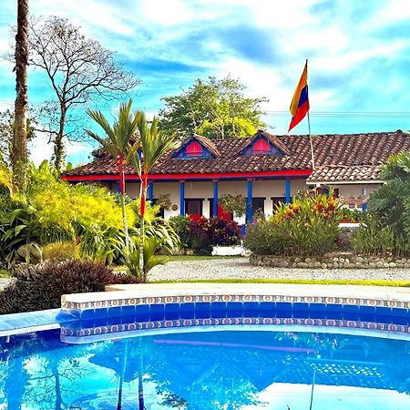 El Percal Hacienda Hotel Монтенегро Экстерьер фото