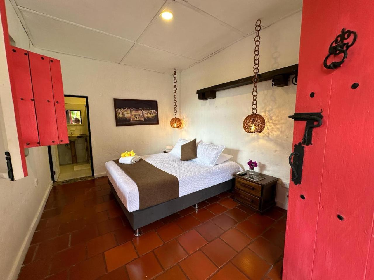 El Percal Hacienda Hotel Монтенегро Экстерьер фото