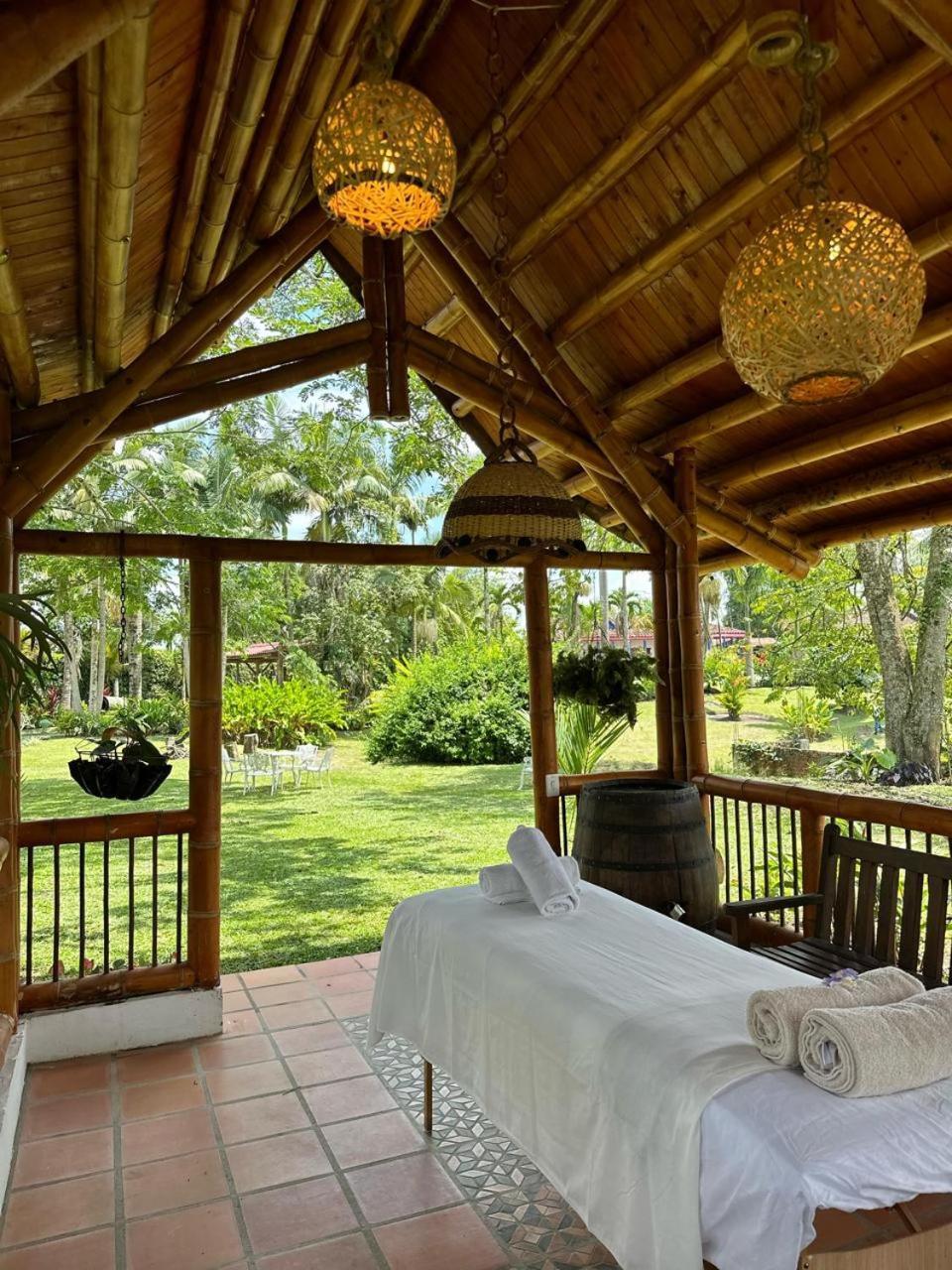 El Percal Hacienda Hotel Монтенегро Экстерьер фото
